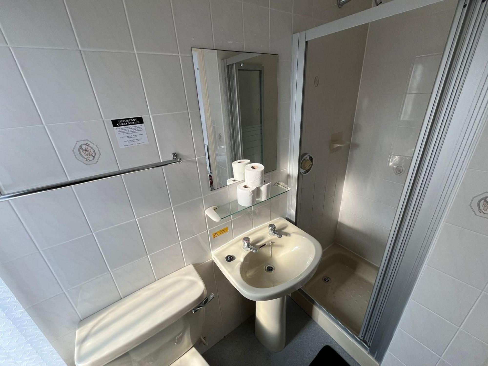 Pinnacle Hotel And Suites Formerly Jean Martyn Hotel Blackpool Ngoại thất bức ảnh